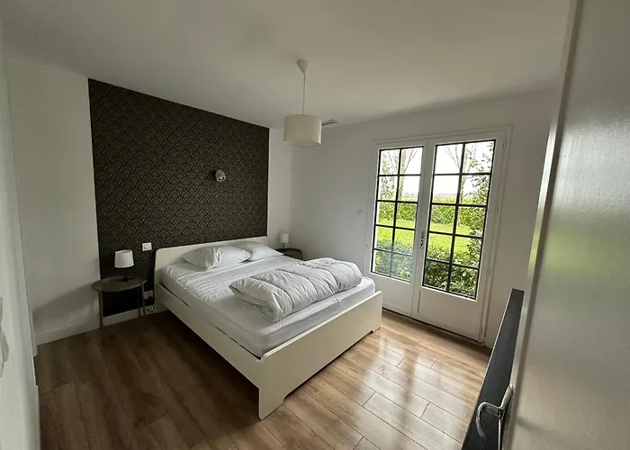 La Salmoniere Villa *